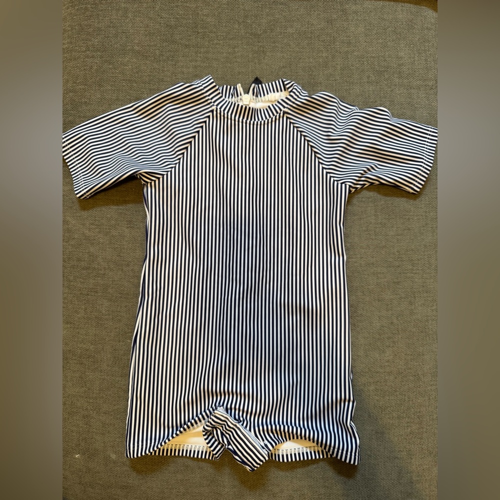 Kids Striped Rashguard - navy and White